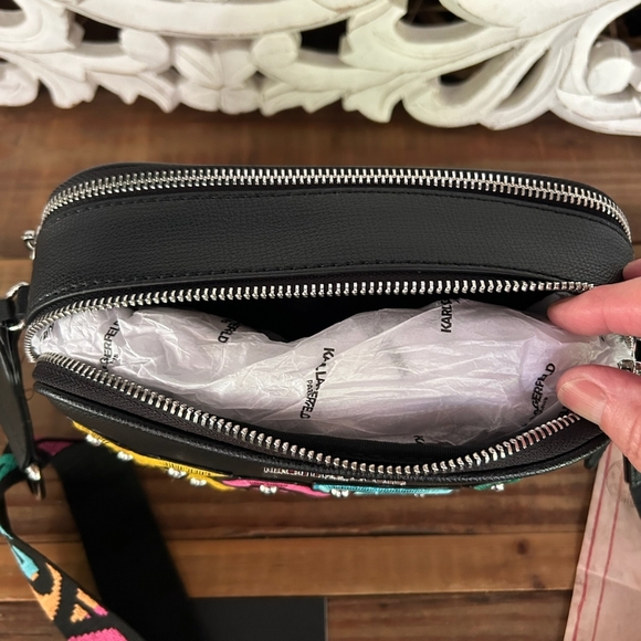 KARL LAGERFELD, Black/Fire Multi Cross Body Bag! - Picture 4 of 7